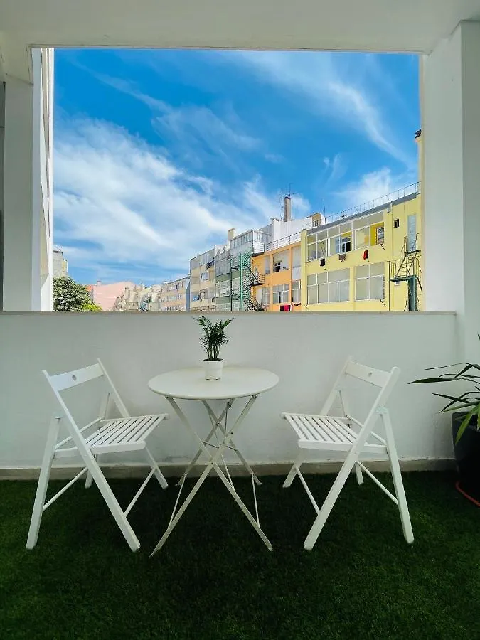 Sunny Arroios Apartment Lisboa